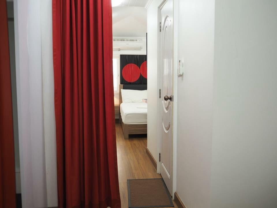 Pook Swan House Hotel Pattaya Esterno foto